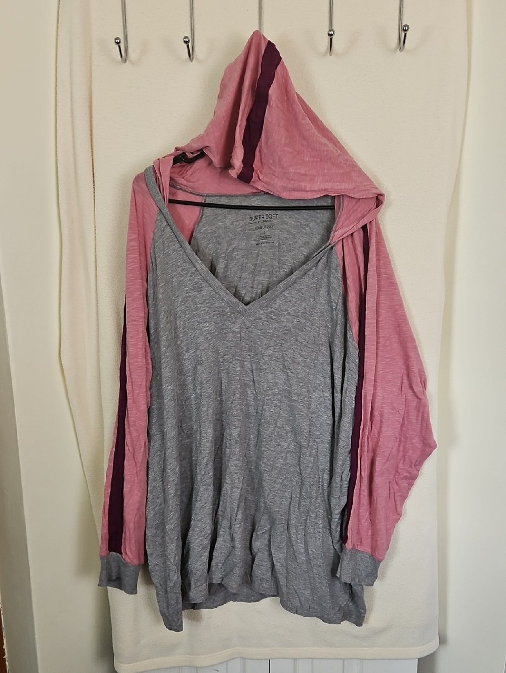 torrid Light Gray Slub Jersey Tee with Black Print